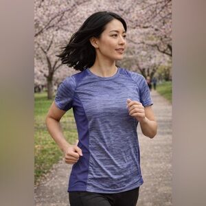 Mizuno women's running shirt